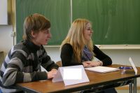 DEbating_2010_(06)